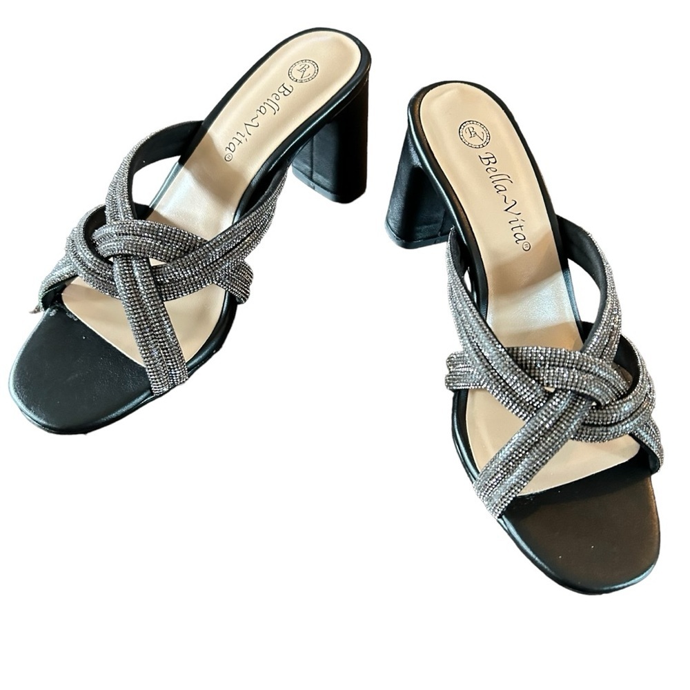 Bella Vita Carmen Heeled Rhinestone Embellished Sandal Size 8 Narrow Slip on